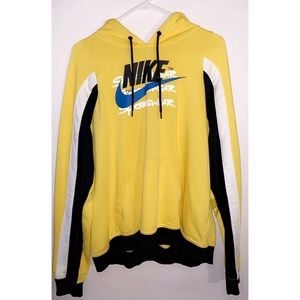 Nike Sportswear Hoodie. Only worn once.